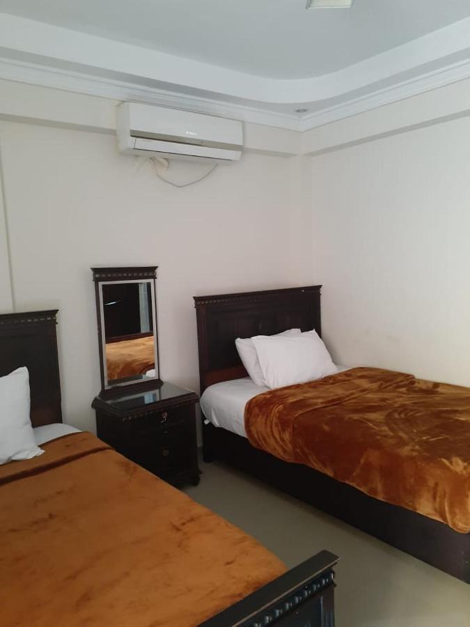 Saraya Eltram-families Only Apartament *