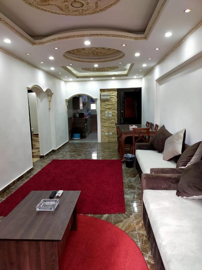 Saraya Eltram-families Only Apartament *